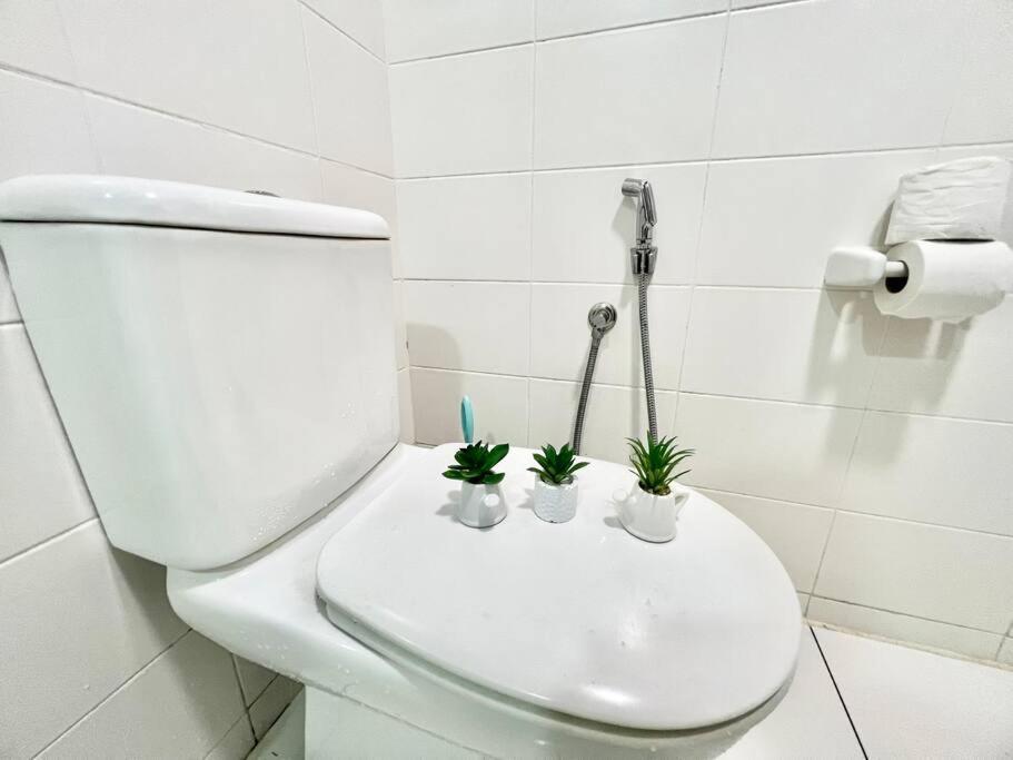 F 1-5 Pax 3bed Cozy Trefoil Setia Alam Wifi & Tv Apartment Shah Alam