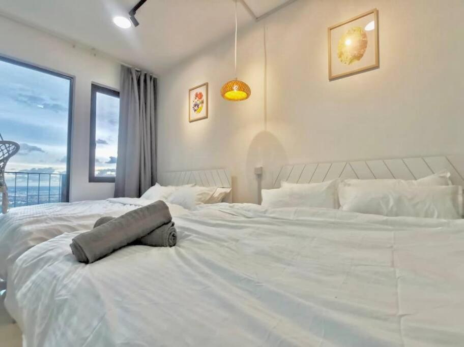 Apartment F 1-5 Pax 3bed Cozy Trefoil Setia Alam Wifi & Tv *